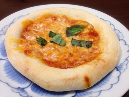 マルゲリータ風ピザ